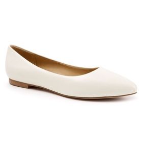 Trotters Estee Off White Flat
